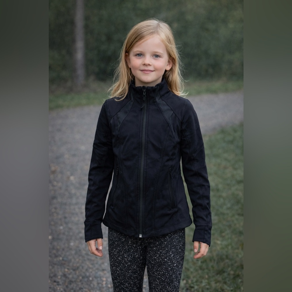 Girls ivivva define jacket size 10